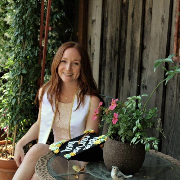 Meet your Posher, Carlee - Picture 1 of 1